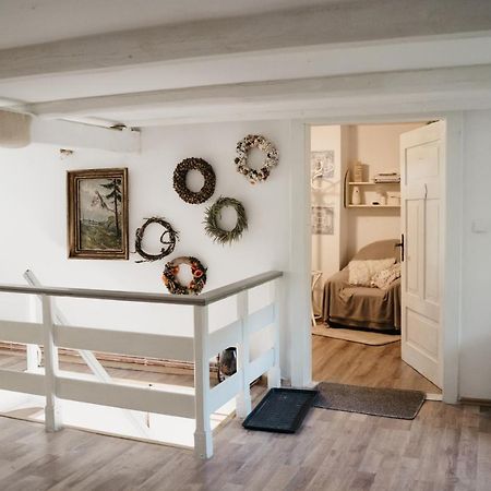Kowalowka Apartman Mirsk Kültér fotó